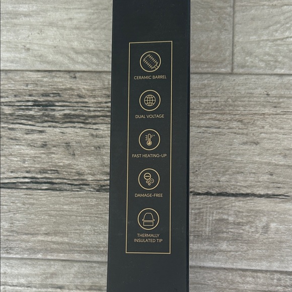 Black and Copper Heated Round Brush - Picture 3 of 6